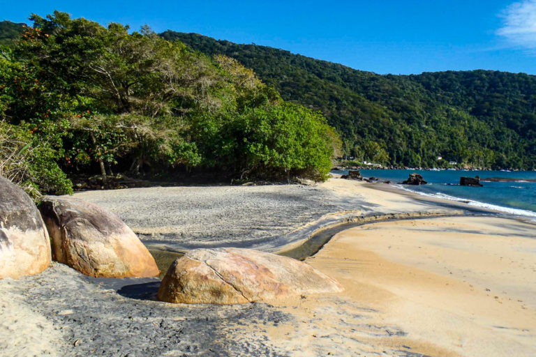 Praia Preta; Parque Estadual da Ilha Grande, Vila do Abraão, Angra dos Reis