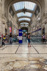 Estação de trem Milano Centrale Milão