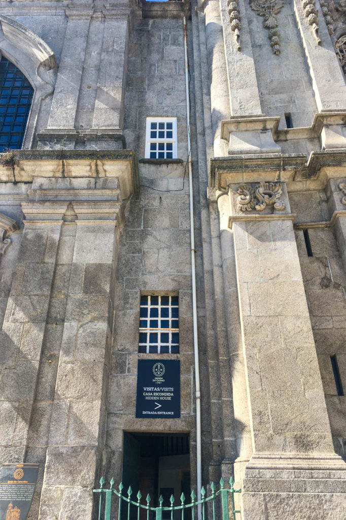 A Casa Escondida, Igreja do Carmo, Igreja dos Carmelitas Descalços, Porto